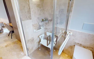 Villa Velari: Automne, Été, Printemps, Salle de bain