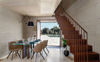 Villa Velari: Automne, Hiver, Printemps, Salle à manger