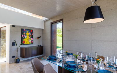 Villa Velari: Automne, Hiver, Printemps, Salle à manger