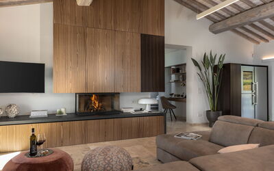 Villa Velari: Automne, Hiver, Printemps, Salon