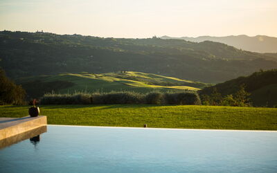 Villa Velari in Volterra with Private Pool, Ac: Automne, bassin, Été, Jardin, Printemps, Vues