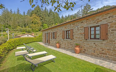 La Montanina: Outdoor view