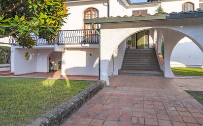 Villa i Portici: Extérieurs