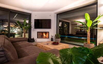 Villa Paradise: Living room