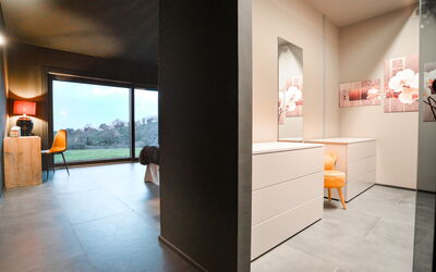 Villa Paradise: Walk-in closet