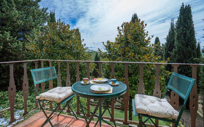 La Tesa Country House with Pool S. Gimignano: Autumn, Balcony / Terrace / Patio, Spring, Summer