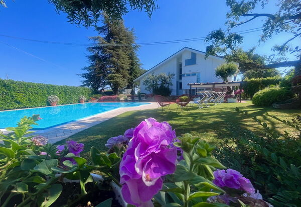 Villapronti: Principale