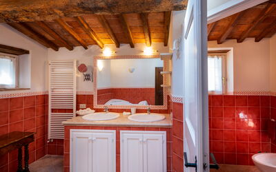 Villa Pietrafitta: Badkamer