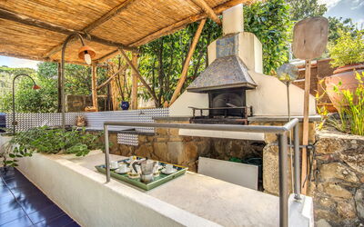 Villa Solaria: Autumn, Garden, Spring, Summer, Winter