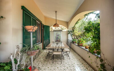 Villa Solaria with Private Pool: Autumn, Garden, Spring, Summer, Winter