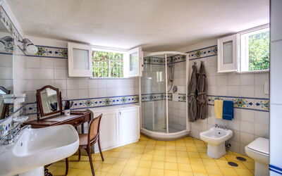 Villa: Automne, Été, Printemps, Salle de bain