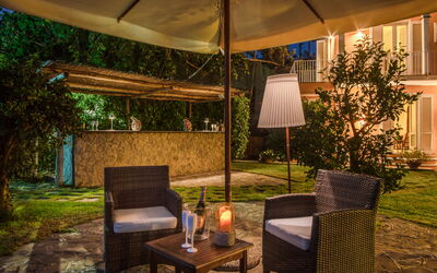 Villa Seaview with Private Garden and Pool: Automne, Été, Extérieurs, Hiver, Jardin, Printemps