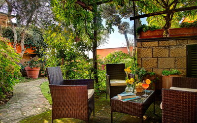 Villa Sorrentina with Panoramic Terrace: Autumn, Garden, Spring, Summer, Winter