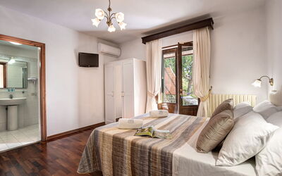 Villa Sorrentina with Panoramic Terrace: Autumn, Bedroom, Spring, Summer, Winter