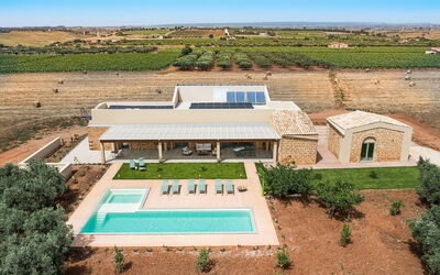 Cavial: Building Exterior, Garden, Outdoor, Pool