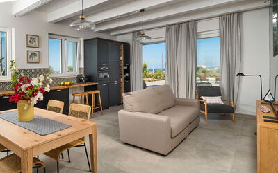 Villa Paolina: Keuken, Lunchroom, Woonkamer