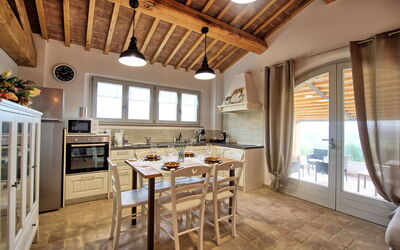 Casa Andrea: Cucina, Sala da pranzo, Soggiorno