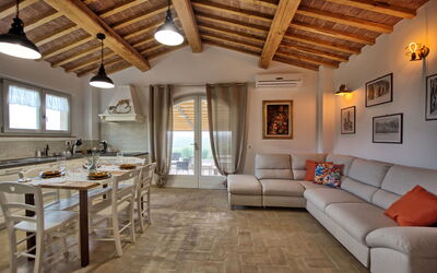 Casa Andrea: Cucina, Sala da pranzo, Soggiorno