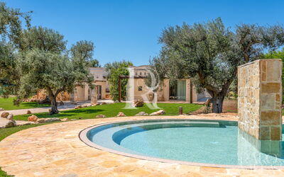 Corte Kalia con Trullo