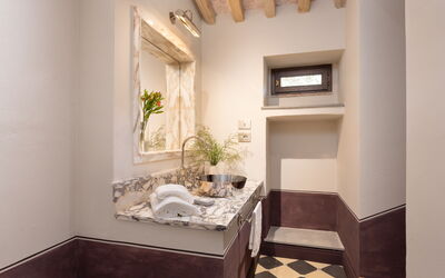 Luxury Villa Basilio, Chianti: Automne, Été, Printemps, Salle de bain