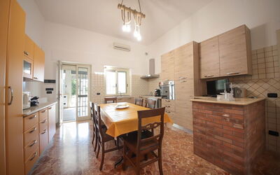 Villa Azzurra Seaview in Monopoli, Puglia: Automne, Cuisine, Été, Printemps