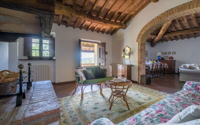 La Palazzina, Ville di Corsano, Home and Pool: Autunno, Estate, Primavera, Soggiorno