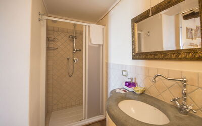 Villa Il Sasso: Bathroom