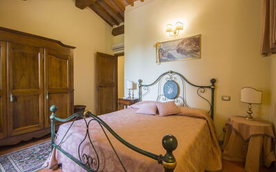 Villa Il Sasso: Double bedroom