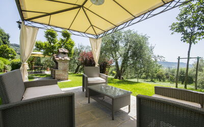 Villa Il Sasso: Garden