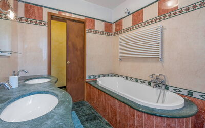 Villa Valledoro: Badkamer, Herfst, Lente, Zomer