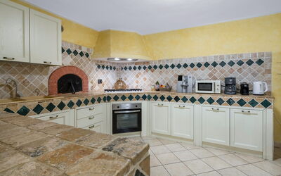 Villa Valledoro: Herfst, Keuken, Lente, Zomer