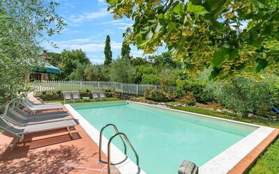 Villa Valledoro with Private Pool, Terricciola, Wi: Herfst, Lente, Zomer, zwembad