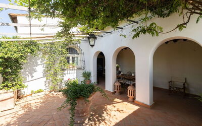 Villa Merida: Balkon / terras / patio