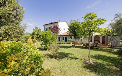 Villa Merida: Buitenkanten, Tuin