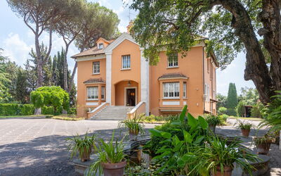 Villa la Gallese: Building Exterior, Outdoor