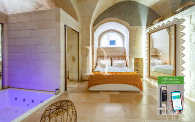 Maiorca Deluxe Room with Bath Tub - Borgo Bianco