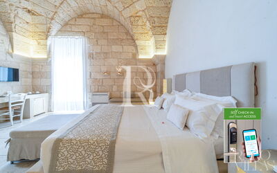 Dante - Romantic Room with Terrace - Corte dei Granai