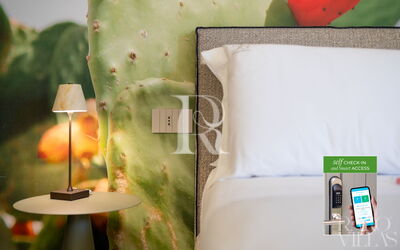 Drusilla - Deluxe Room with Bath Tub - Borgo Bianco