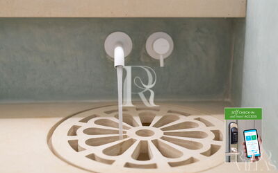 Russarda - Deluxe Room with Bath Tub - Borgo Bianco