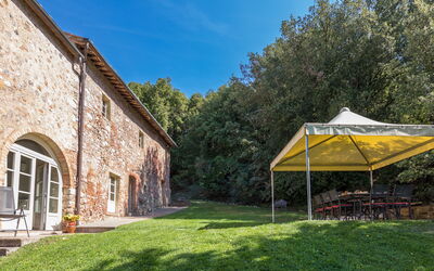Villa Linchiano: all'aperto