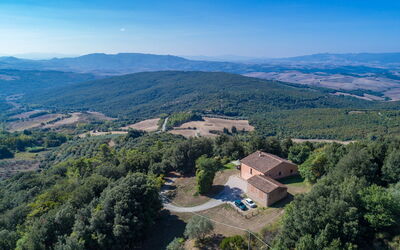 Villa Belvedere: Buitenshuis