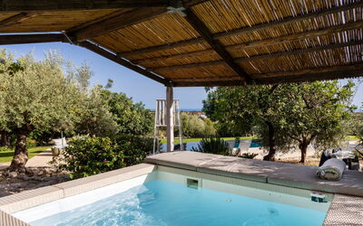 La Corte: bassin, Extérieur, Jardin