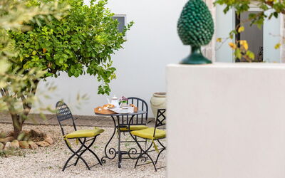 La Corte: Extérieur