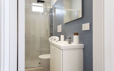 Villa Vitara: Badkamer