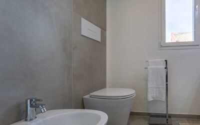 Villa Vitara: Badkamer