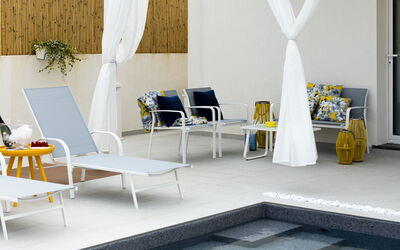 Villa Vitara: Buitenshuis, Tuin, zwembad