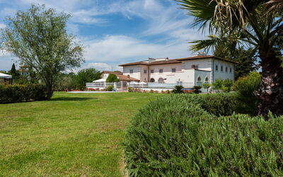 Villa Yvonne
