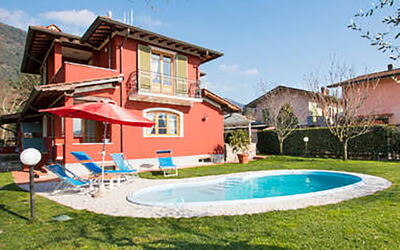 Villa Camaiore: Garden, Outdoor, Pool