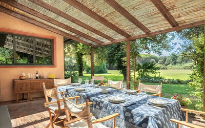 Casale Rosa: Balcony / Terrace / Patio, Garden