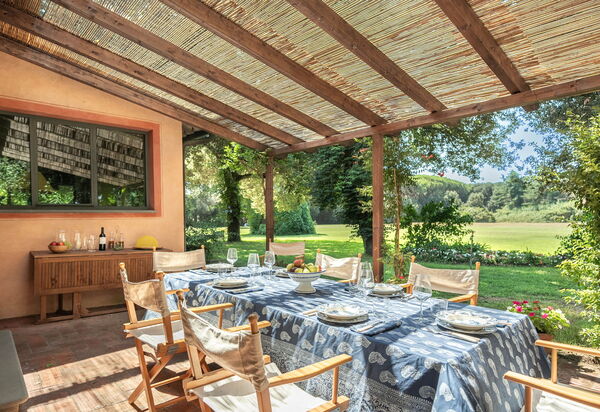 Casale Rosa: Balcony / Terrace / Patio, Garden
